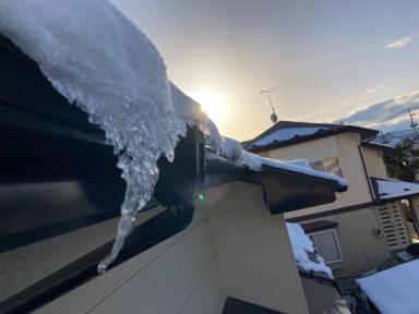 雪の影響で屋根・外壁・雨樋に破損はありませんか？